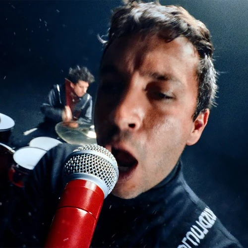 545-twenty-one-pilots-the-contract-17512271341411.jpg