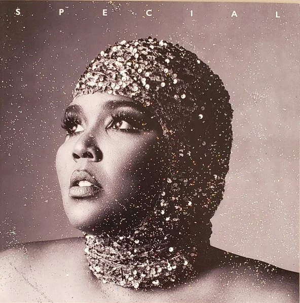648-lizzo-special-16828867212937.jpg