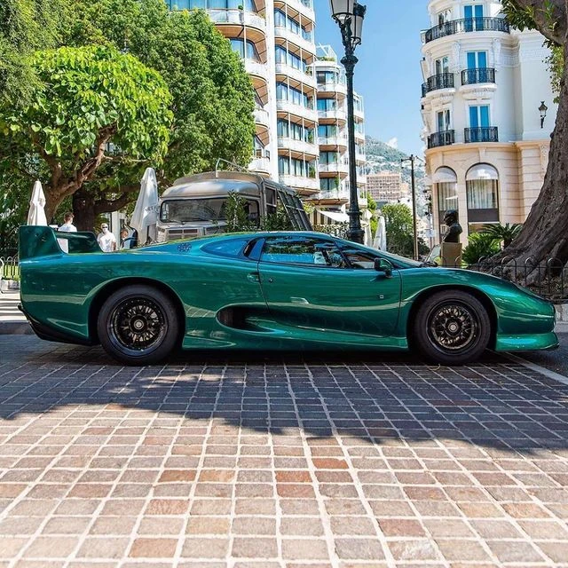 Jaguar XJ220 'S/LM' Conversion