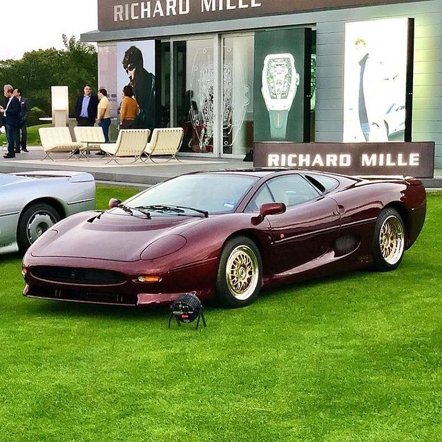 1993 Jaguar XJ220