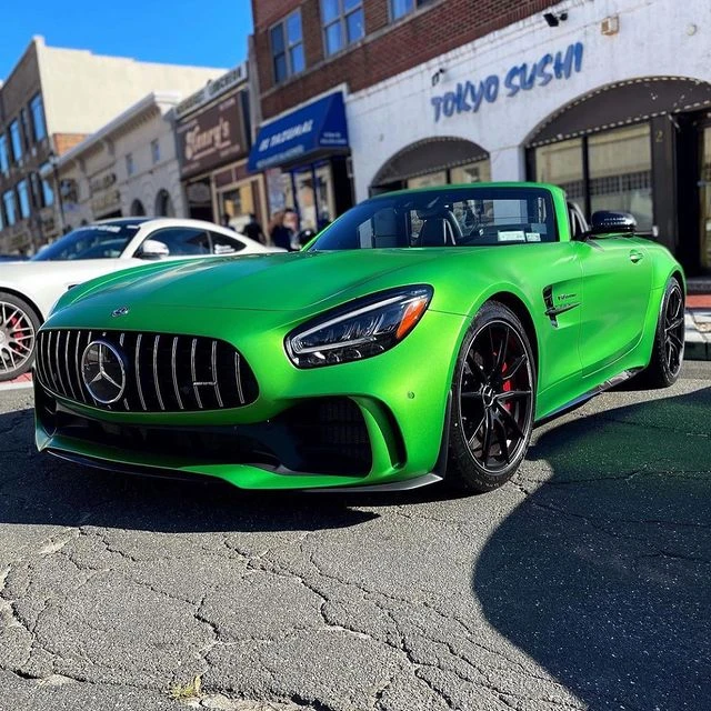 2020 Mercedes-Benz AMG GTR Roadster