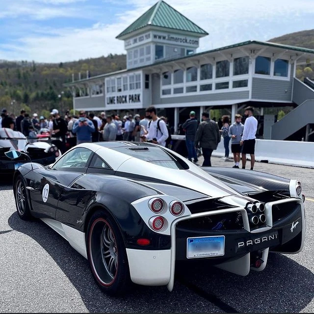 2015 Pagani Huayra Coupe