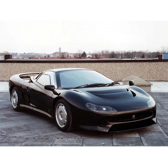 1995 Jaguar XJ220 by Pininfarina