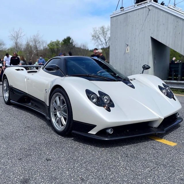 2005 Pagani Zonda F