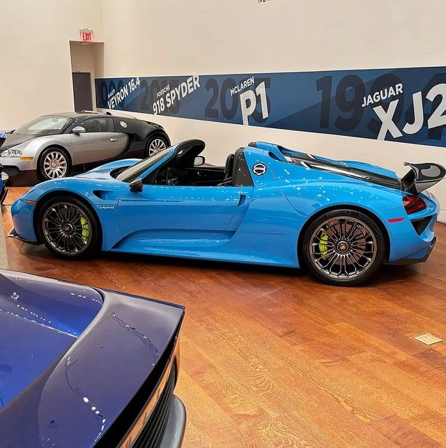 2015 Porsche 918 Spyder