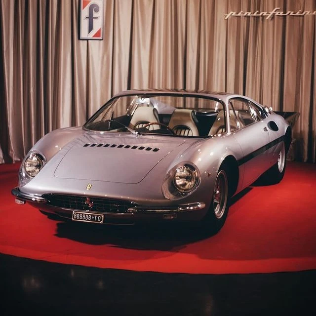 1966 Ferrari 365 P Berlinetta Speciale Tre Posti Guida Centrale