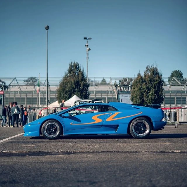 1996 Lamborghini Diablo SV