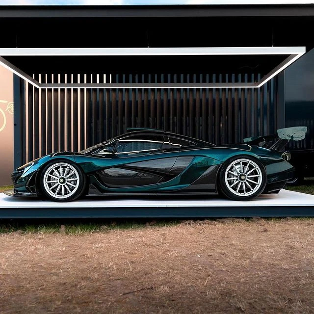 2016 McLaren P1 GT