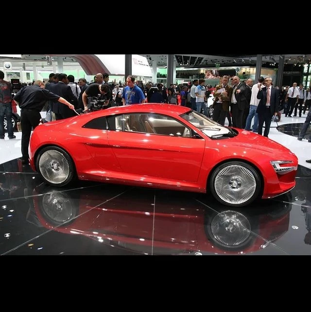 2009 Audi E-Tron