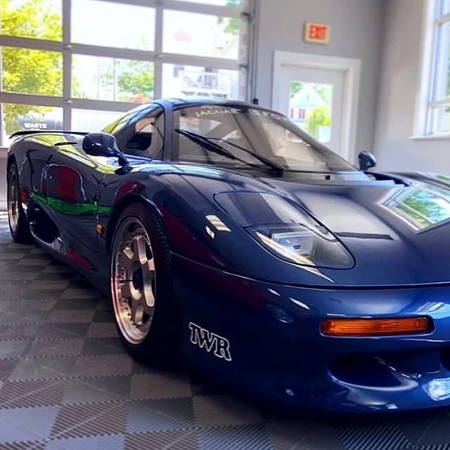 1991 JaguarSport XJR-15