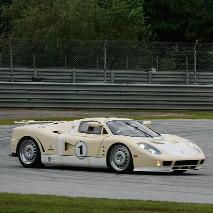 2012 de Macross Epique GT1