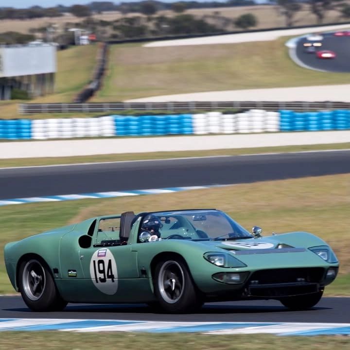 1965 Ford GT40 Works Prototype Roadster