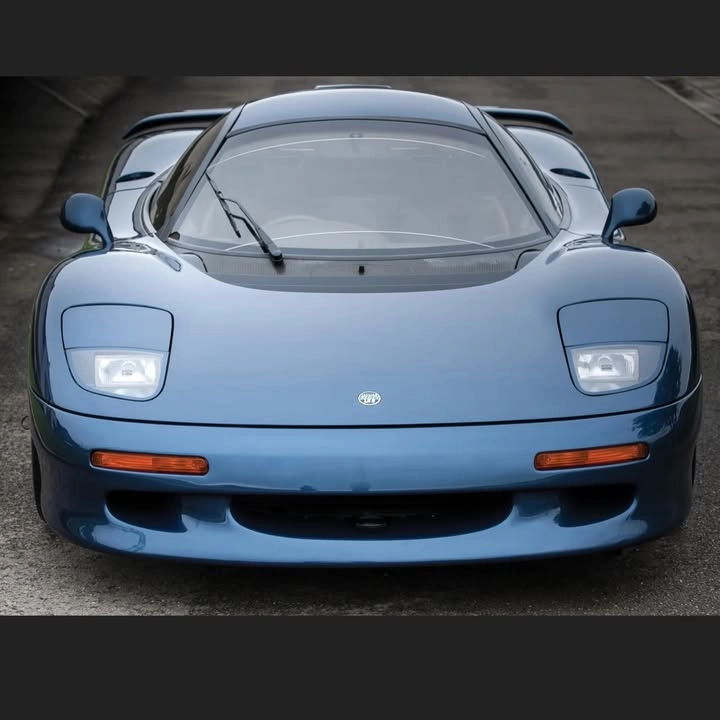 1991 JaguarSport XJR-15