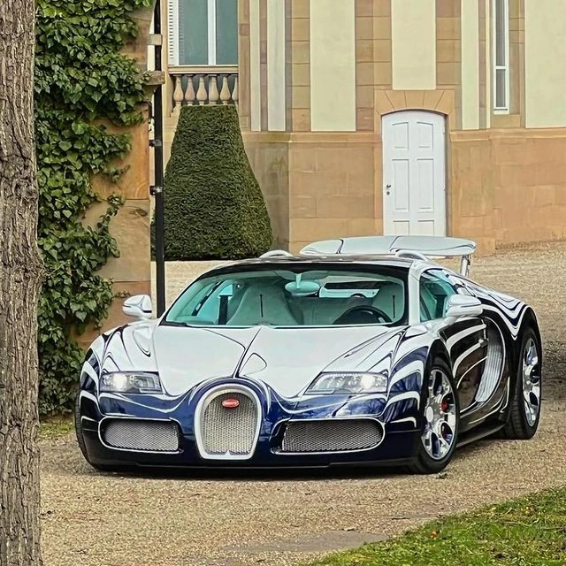 2011 Bugatti Veyron 16.4 Grand Sport L'Or Blanc