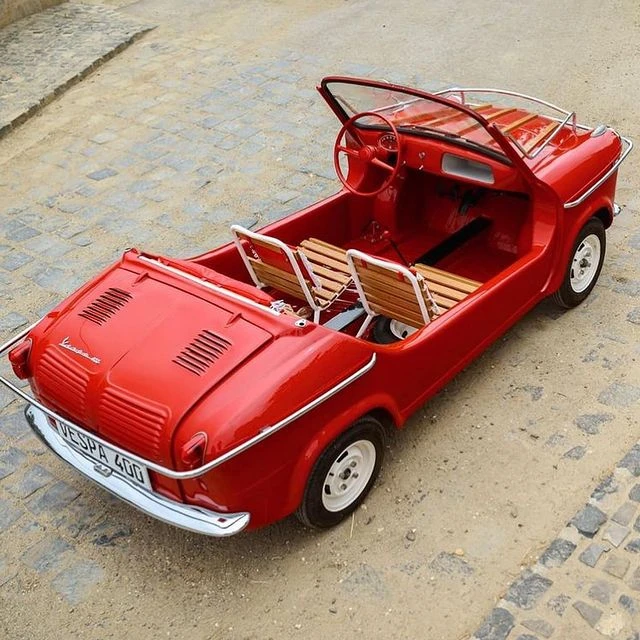 1959 Vespa 400 Pichon-Parat Esterel beach car