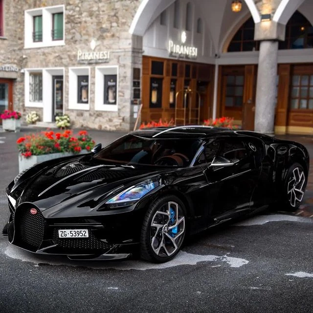 2019 Bugatti La Voiture Noire