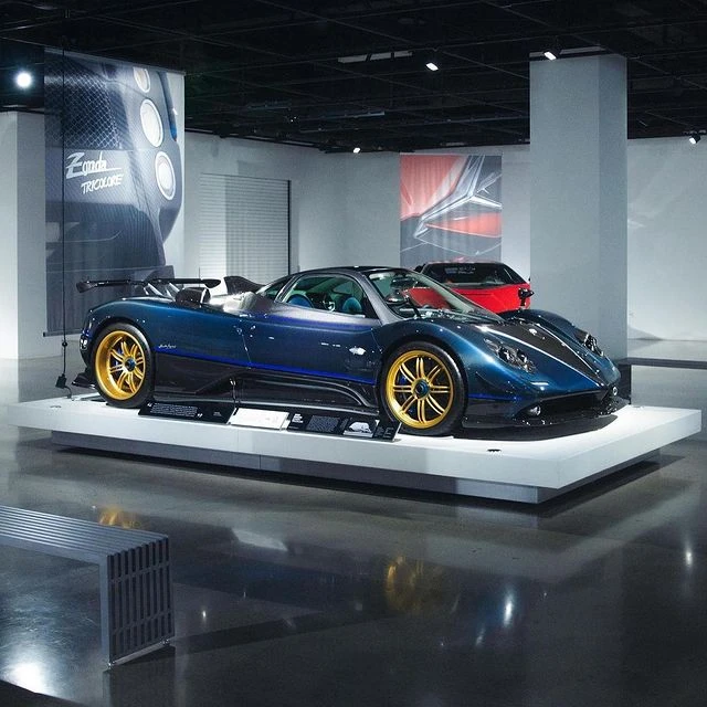 2010 Pagani Zonda Tricolore