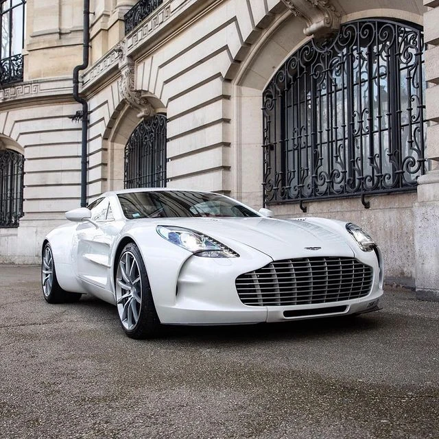 2011 Aston Martin One-77