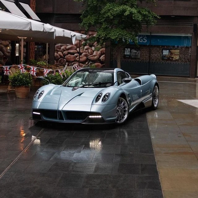 2019 Pagani Huayra Roadster