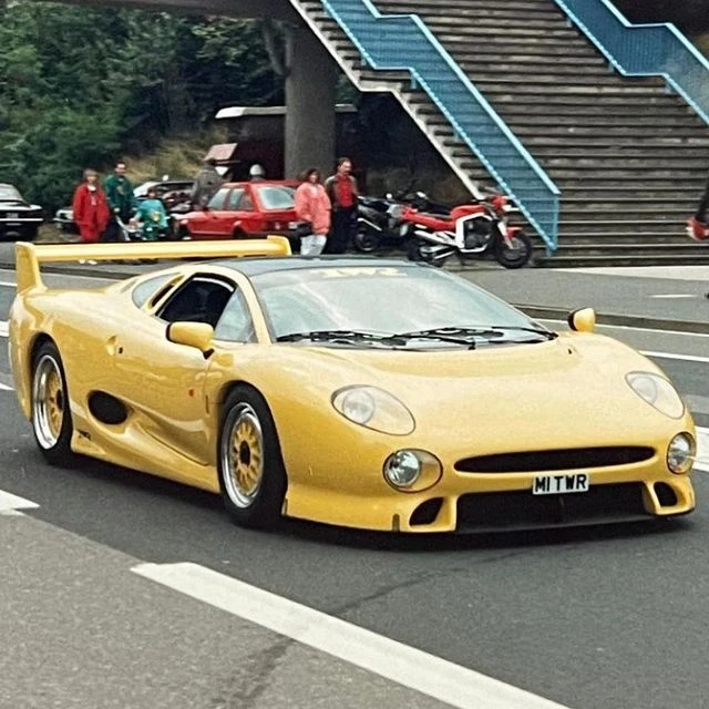 1993 TWR Jaguar XJ220 S