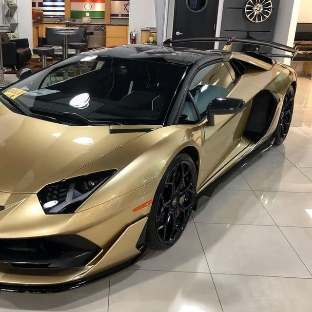 2020 Lamborghini Aventador SVJ Roadster
