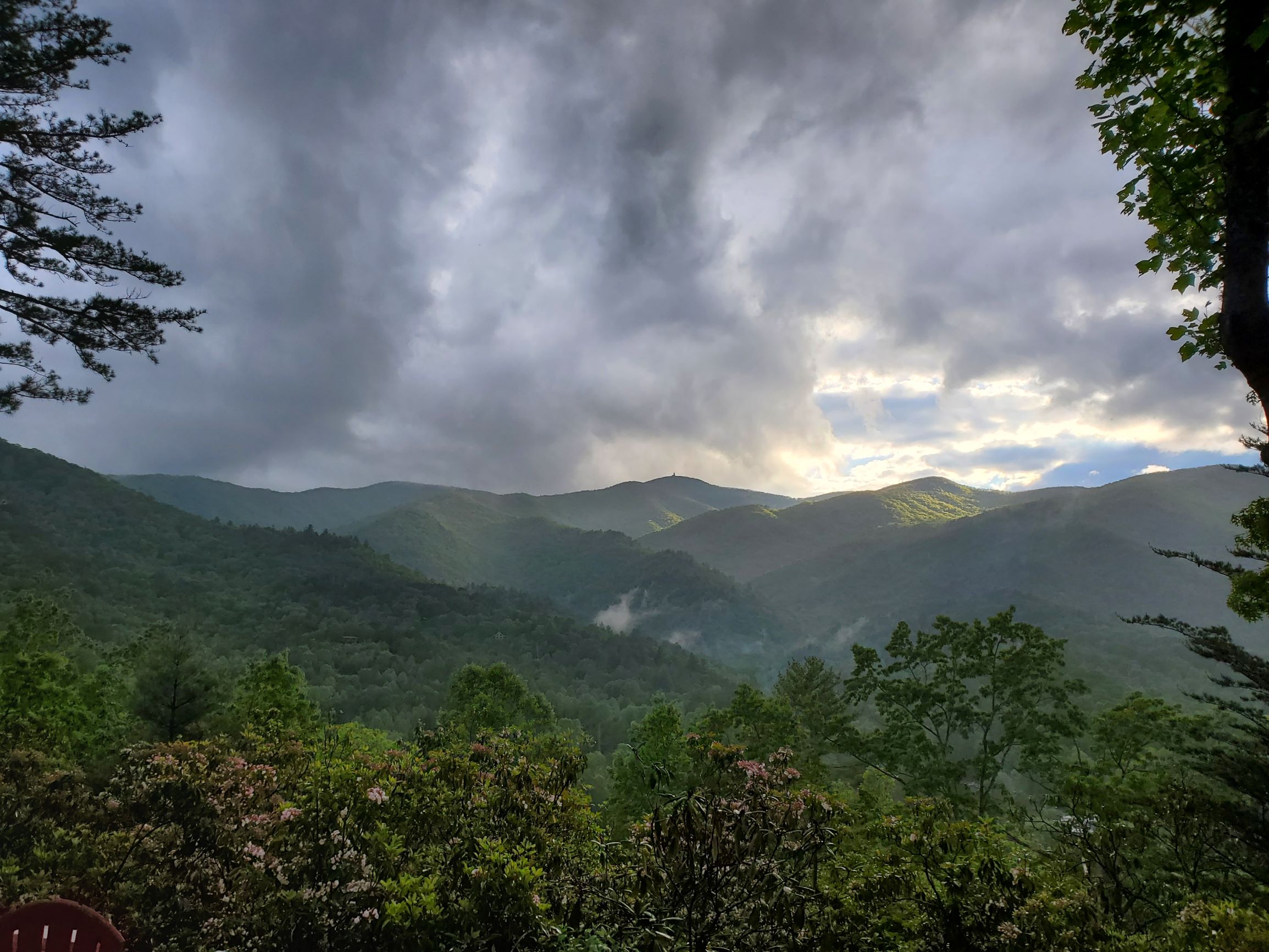 10-ridge-top-cabin-clouds.jpg