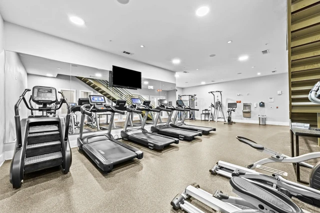 🏙️ Uptown Dallas Second Chance Leasing – 2BR Townhome-Style Luxury with Resort Perks & Flexible Approval | $1,840–$3,951 | 1,099–1,544 Sq Ft