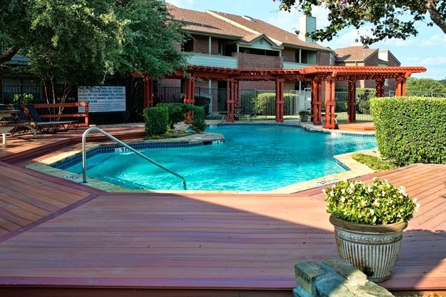 🏡 Second Chance Leasing in Carrollton | 2-Bedroom Apartments with Tennis Courts & Premium Appliances Near Hebron High