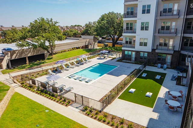🛍️ Second Chance Leasing in North Dallas / Addison Near Galleria | 1-Bedroom Apartments with Premium Countertops & 8 Weeks Free