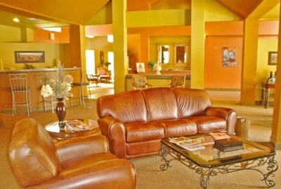 🏡 Second Chance Leasing in Allen | 2-Bedroom Apartments with Crown Molding & Two Pools Near Allen High