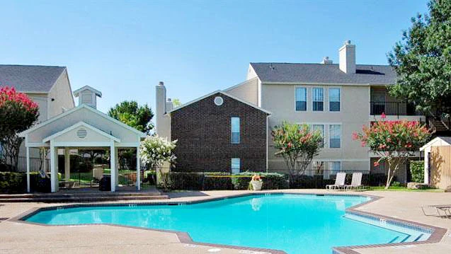 Second Chance Leasing (Garland) – 1 Bedroom from $1,025 (Fitness Center + Pool)