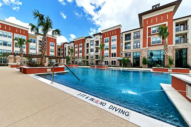 🏡 Second Chance Leasing in McKinney, TX | 1-Bedroom Apartments with Premium Appliances & Elevators Near McKinney High