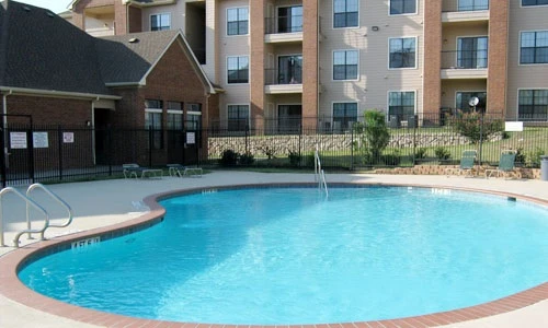 Euless Second-Chance Leasing – 1 Bedroom from $1,108 (Fitness Center + Pool)