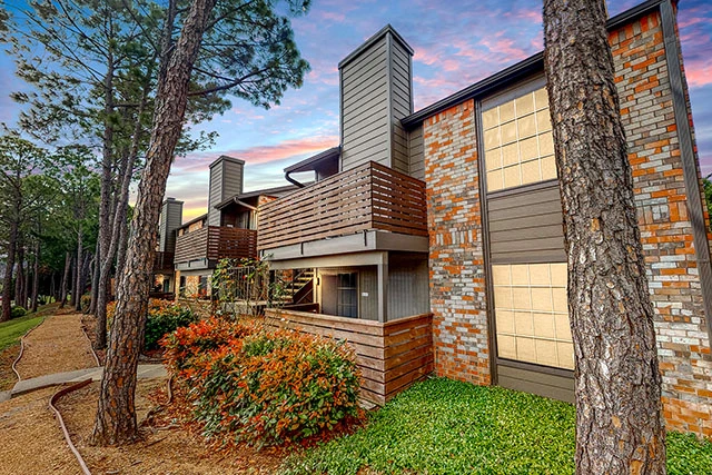 West Irving / Las Colinas Second Chance Leasing (1 Bedroom) — From $1,149/mo (Dog Park + Pool)