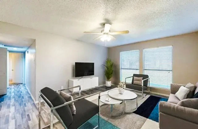⭐ Second Chance Leasing Northeast Dallas | 1 Bedroom Townhome $1,099–$1,180 • Two‑Story • W/D Connections