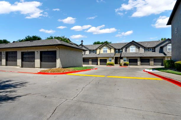 ⭐ Second Chance Leasing West Plano | 2 Bedroom $1,547–$3,258 • W/D Connections • Walk‑In Closets