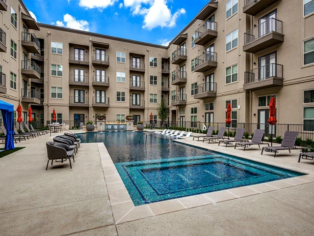 ⭐ Second Chance Leasing Frisco | 1 Bedroom $1,492–$2,354 • Full W/D Machines • Luxury Amenities