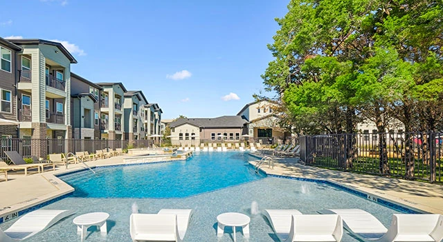 Denton / UNT Second Chance Leasing – 1 Bedroom from $1,242 (Dog Park + EV Charging)