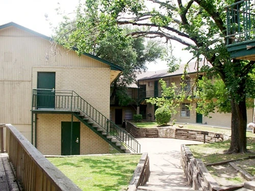 Second Chance Leasing Northwest Dallas / Love Field — 1 Bedroom | From $783 • Affordable • Central Access