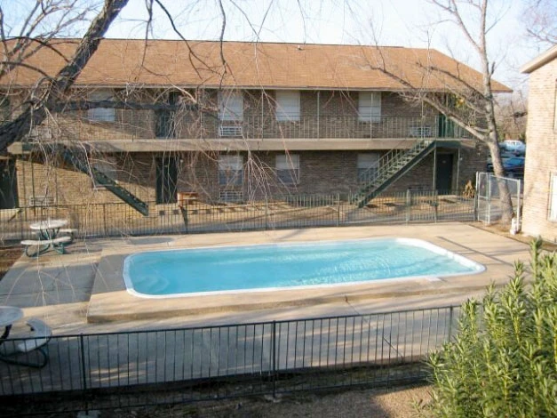 Second Chance Leasing Mesquite / Southeast Dallas — 2 Bedroom | From $945 • Gated • 2 Pools