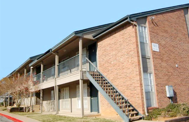 ⭐ Second Chance Leasing Arlington | 2 Bedroom $1,050 • 710 sq ft • Affordable & Approval‑Friendly