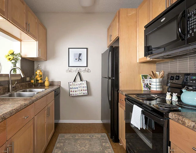 Second Chance Leasing Uptown Dallas • 1 Bedroom Starting at $1,417 • Pool + Gated Community (4-25-2026)