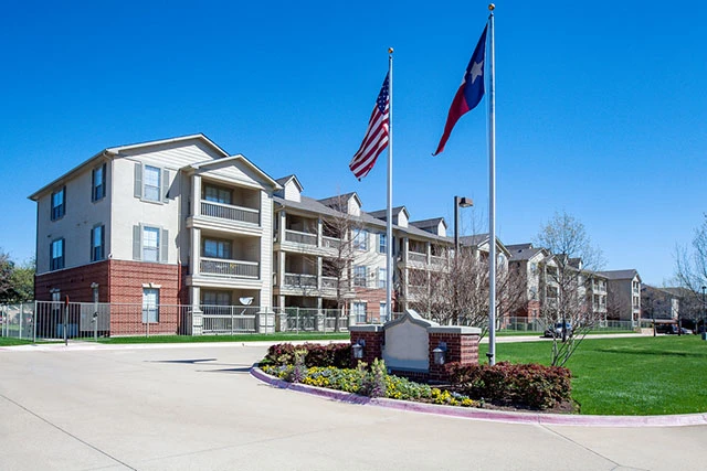 Second Chance Leasing Lewisville TX • 1 Bedroom From $1,500 • $0 Deposit + Gated + Hot Tub + First time renters ok 5-3-26