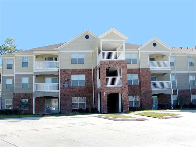๐ Second Chance Leasing in Northwest Fort Worth: Fresh Start, Big Value, Great Living