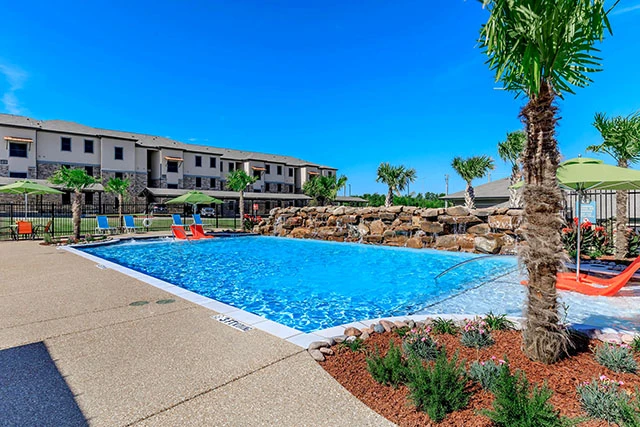 Second Chance Leasing in Grand Prairie – 1 Br $1325, Apartment with Resort-Style Amenities