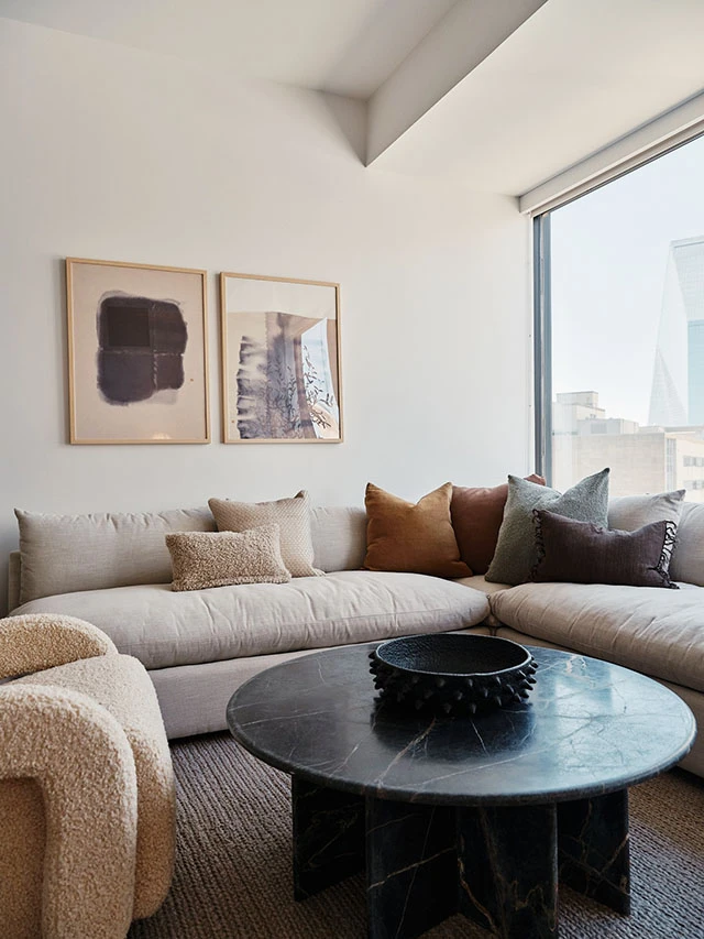 Downtown Dallas High-Rise 1–2 Bedroom Apartments — 1x1 from $2,051 | 2x2 from $3,897