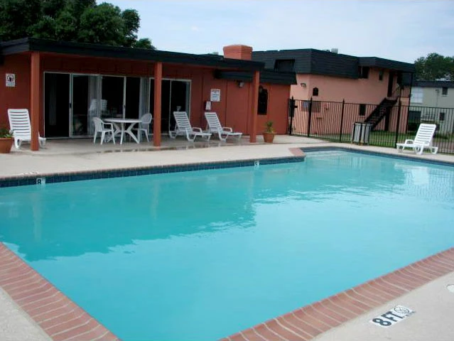 Denton, TX Second Chance Apartments — 2 Bedroom from $1,160–$1,260