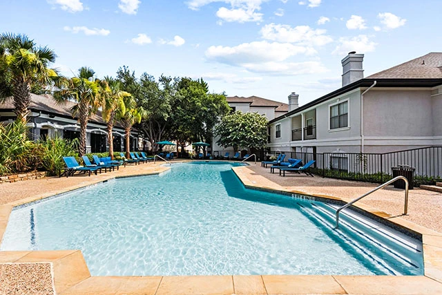 Euless, TX Second Chance Apartments — 3 Bedroom from $1,976/mo, near Hurst 