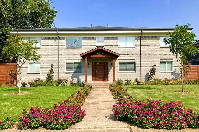 East Dallas / Lower Greenville Second Chance Apartments — Studios from $920 • 1 Bedroom from $1,215