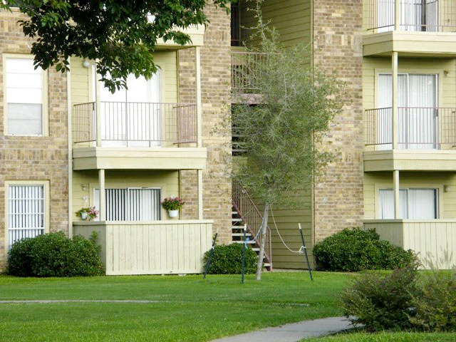 3BR Townhomes from $1,919 — Grand Prairie Second Chance Apartments